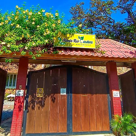 אלמינוס Monte Rio Gardens Bed & Breakfast מראה חיצוני תמונה